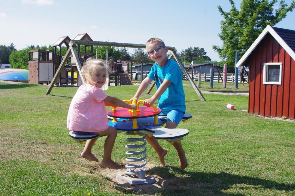 Tornby Strand Camping Cottages Hirtshals Eksteriør billede